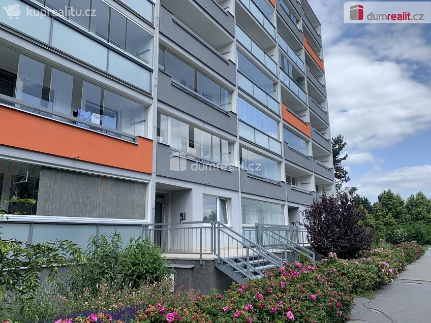 Prodej bytu 4+kk 74 m^2 Rezlerova, Praha-Petrovice 