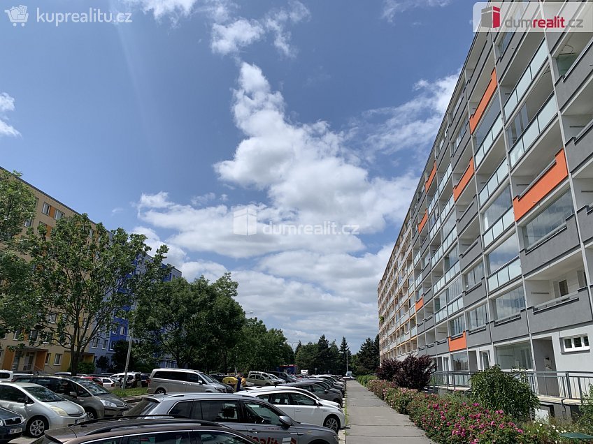 Prodej bytu 4+kk 74 m^2 Rezlerova, Praha-Petrovice 
