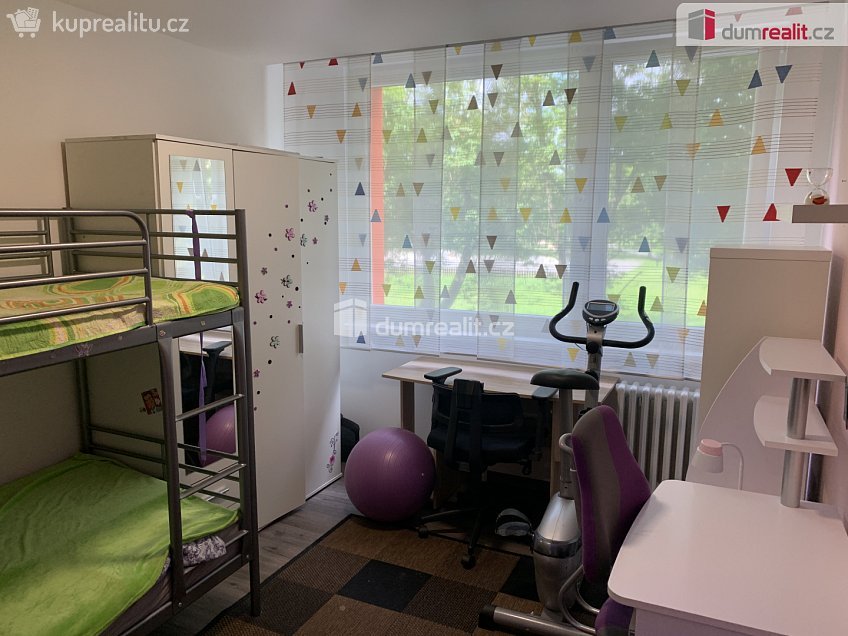 Prodej bytu 4+kk 74 m^2 Rezlerova, Praha-Petrovice 