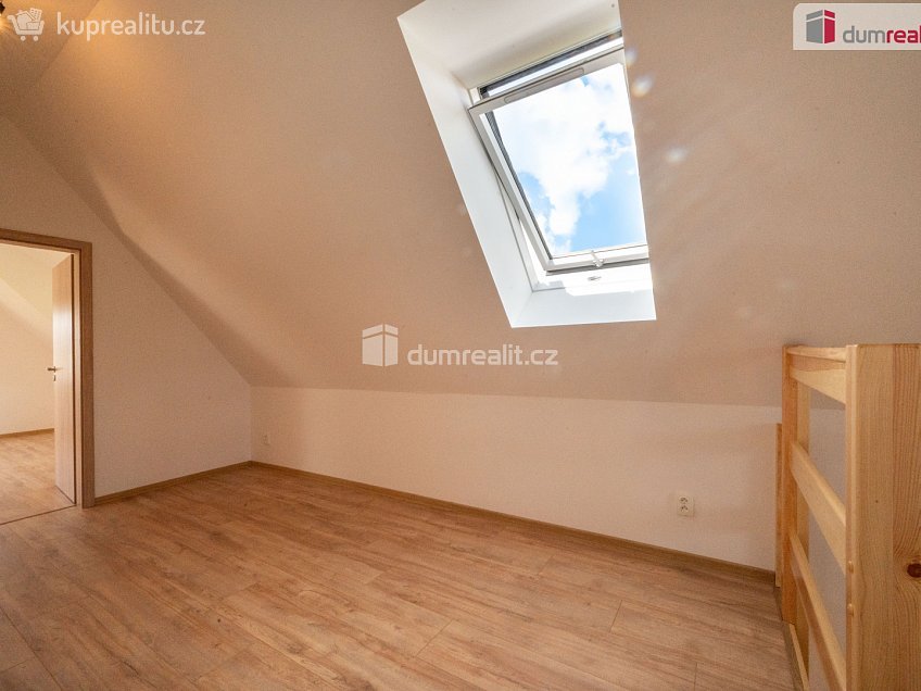 Prodej  rodinného domu 187 m^2 Husova, Suchdol nad Lužnicí 