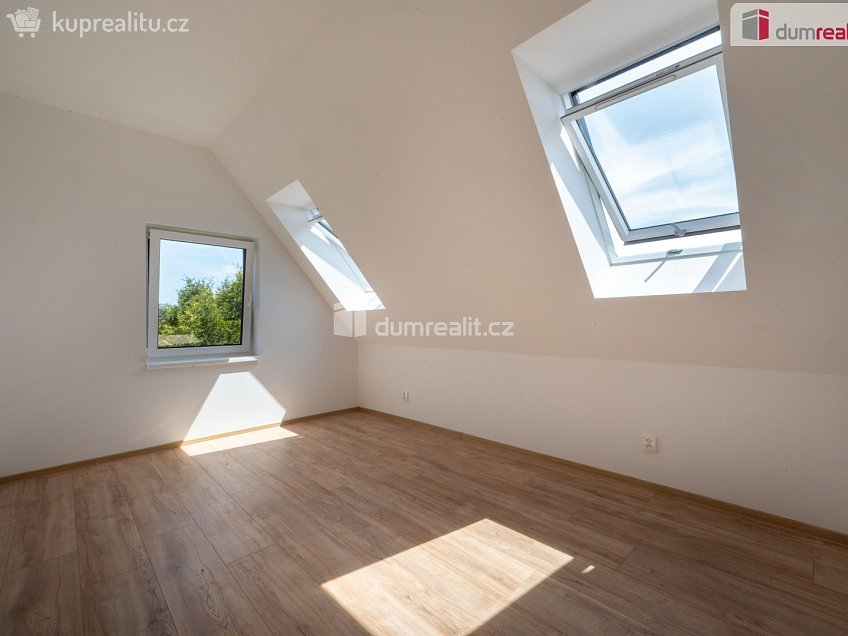 Prodej  rodinného domu 187 m^2 Husova, Suchdol nad Lužnicí 