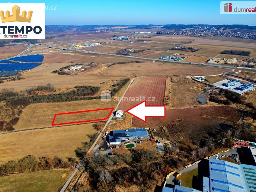 Prodej  stavebního pozemku 4194 m^2 Úsilné, Úsilné 