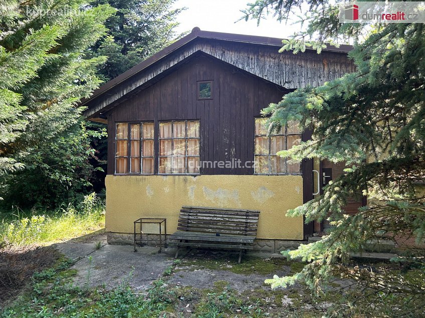 Prodej  chaty 585 m^2 Štičkova, Praha-Velká Chuchle 