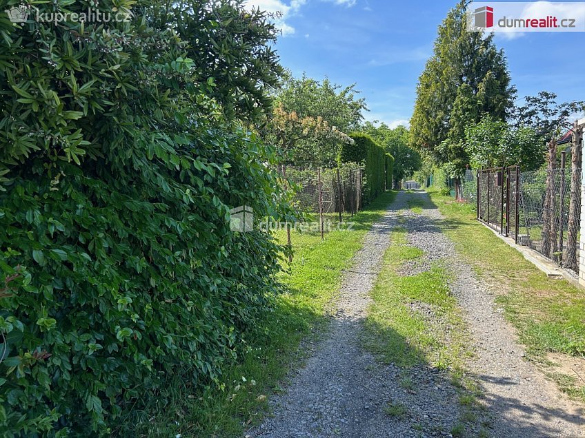 Prodej  chaty 585 m^2 Štičkova, Praha-Velká Chuchle 