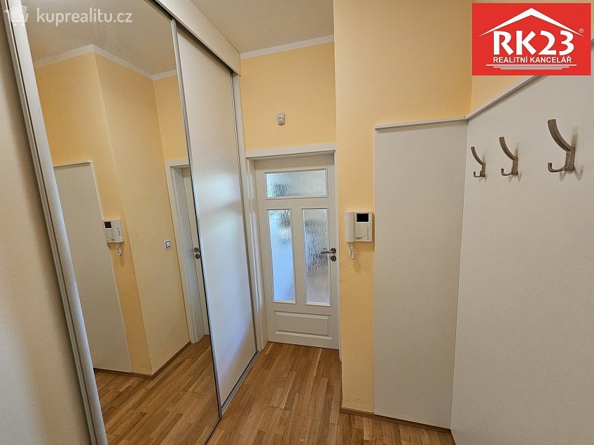 Prodej bytu 1+kk 37 m^2 Poštovní 734, Mariánské Lázně 