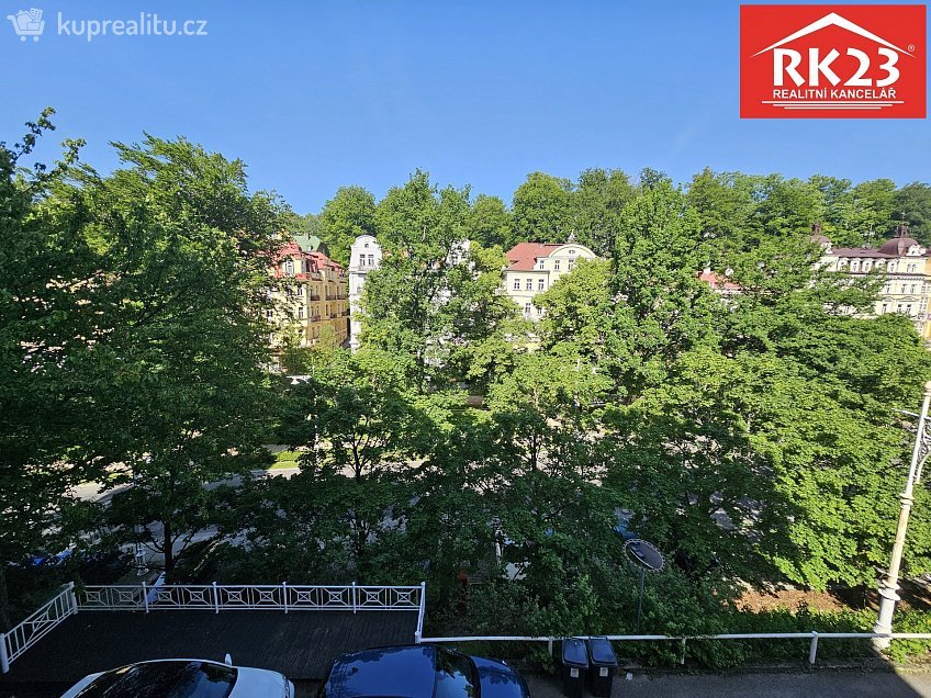 Prodej bytu 1+kk 37 m^2 Poštovní 734, Mariánské Lázně 