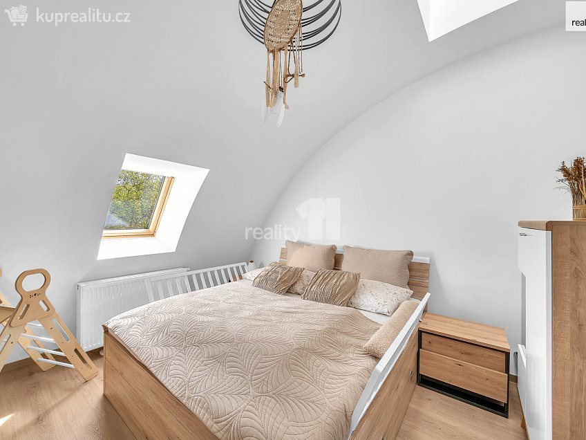 Prodej  rodinného domu 396 m^2 Pod Vrchem, Děčín 