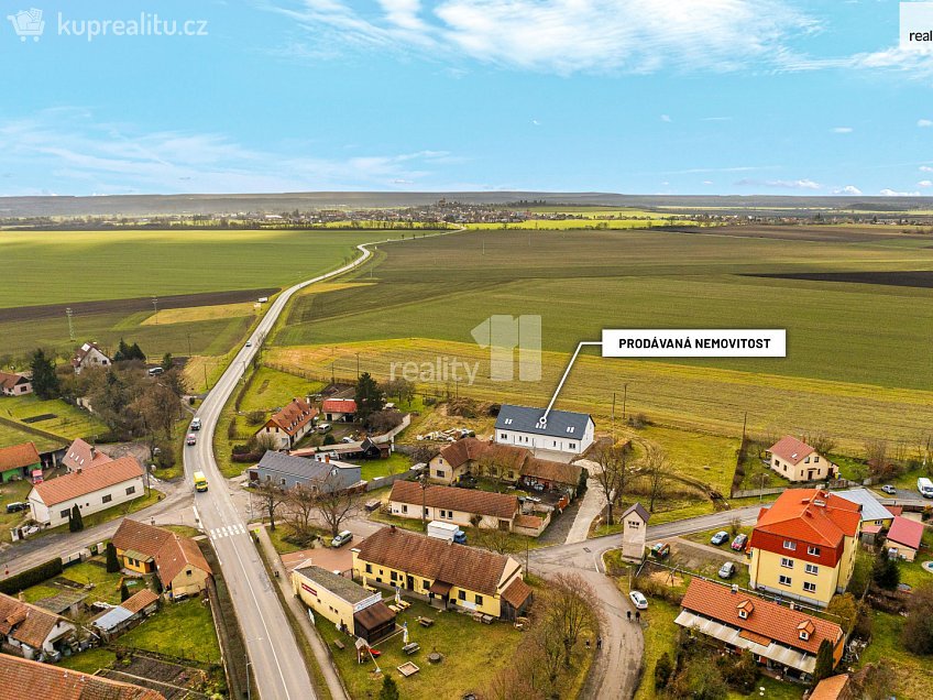 Prodej  rodinného domu 125 m^2 V průhonu, Zvěřínek 