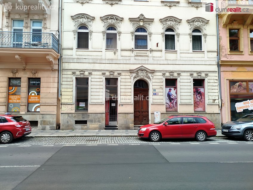 Pronájem  obchodních prostor 50 m^2 Vítězná, Karlovy Vary 