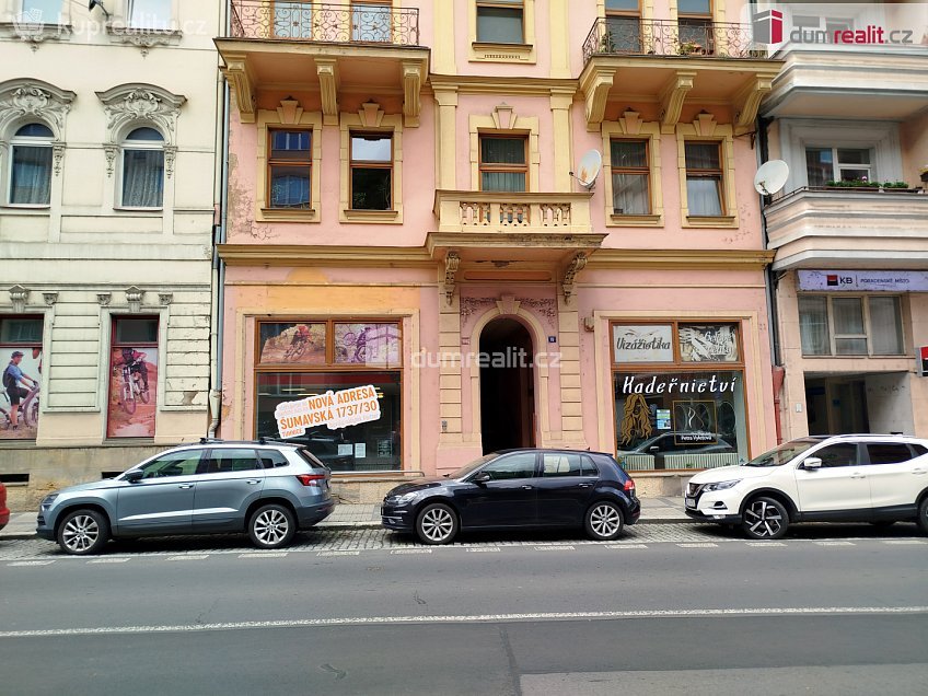 Pronájem  obchodních prostor 276 m^2 Vítězná, Karlovy Vary 