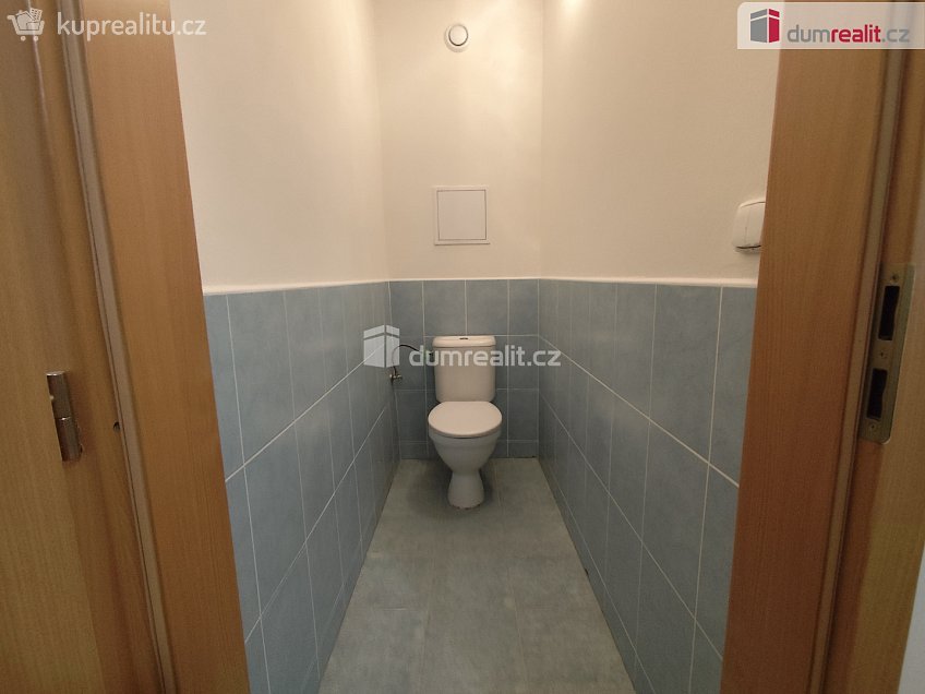 Pronájem bytu 2+kk 53 m^2 Studentská, Poděbrady 