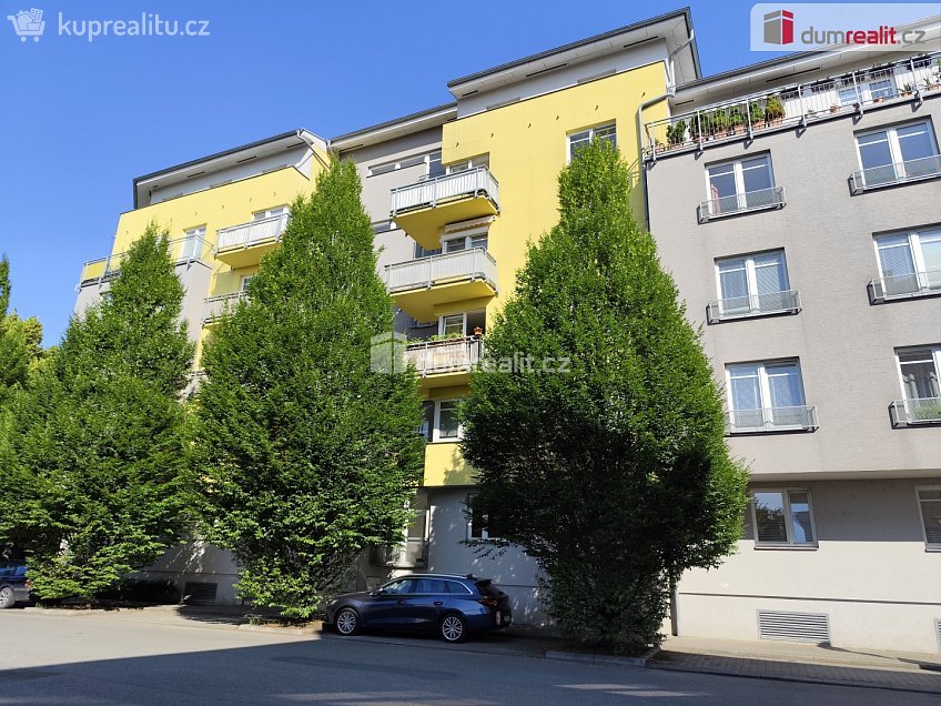 Pronájem bytu 2+kk 53 m^2 Studentská, Poděbrady 