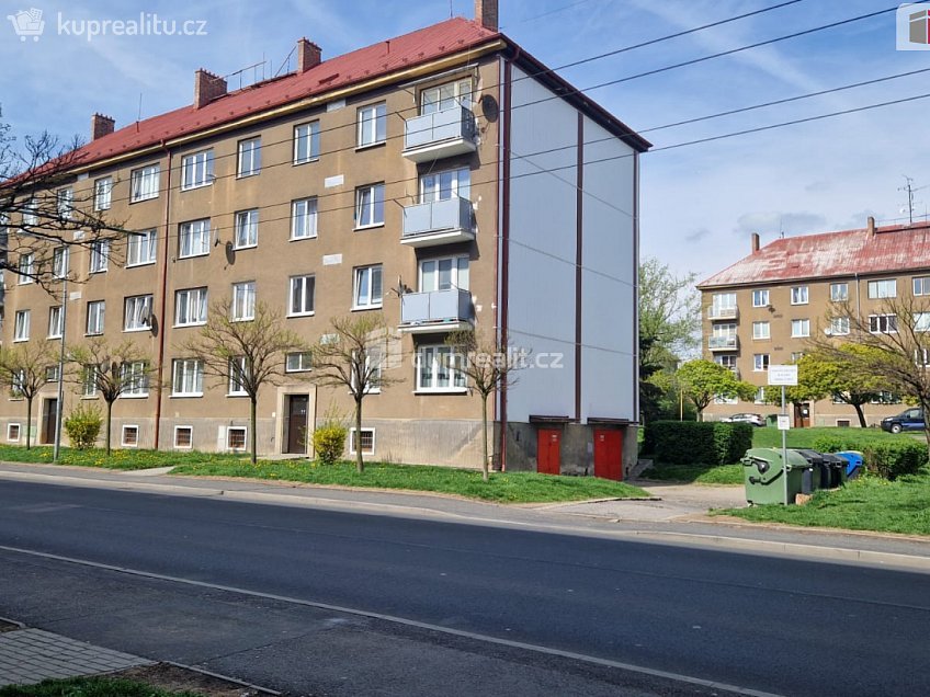 Prodej bytu 1+1 36 m^2 Ervěnická, Jirkov 