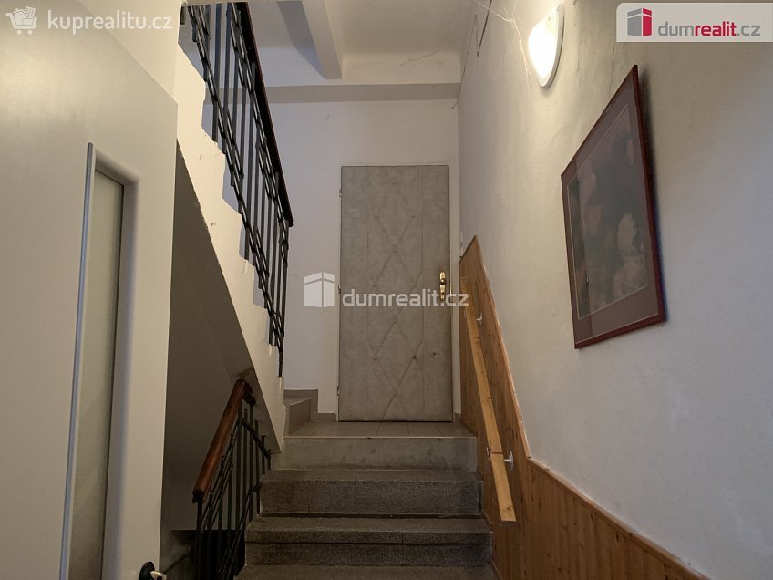 Prodej  rodinného domu 87 m^2 Hlavenecká, Praha 9 