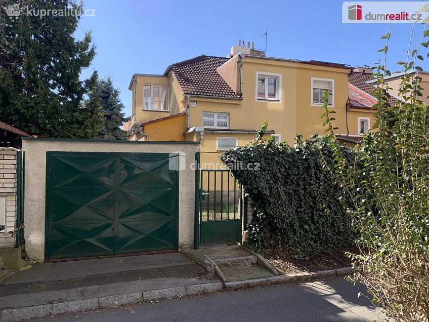 Prodej  rodinného domu 87 m^2 Hlavenecká, Praha 9 