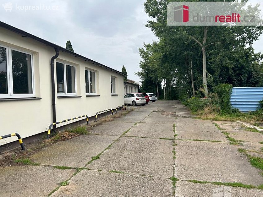 Pronájem  skladu 214 m^2 Polepská, Kolín 