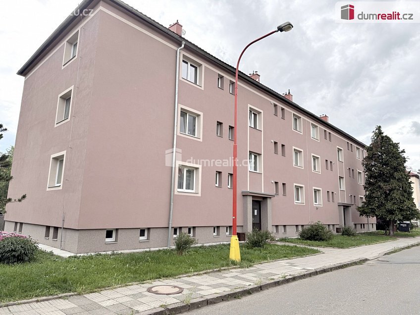 Prodej bytu 2+1 63 m^2 Revoluční, Uherské Hradiště 
