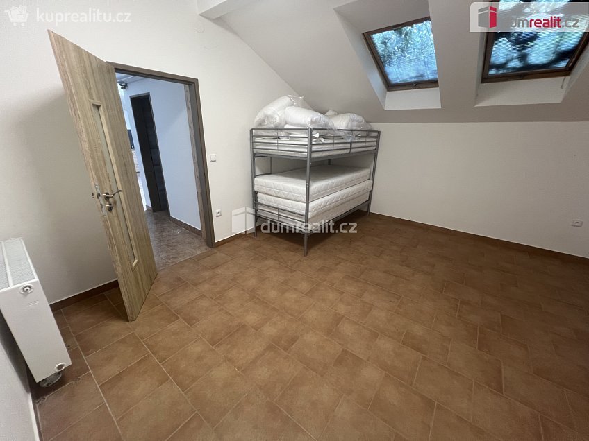 Pronájem bytu 2+kk 50 m^2 Štítného, Kolín 