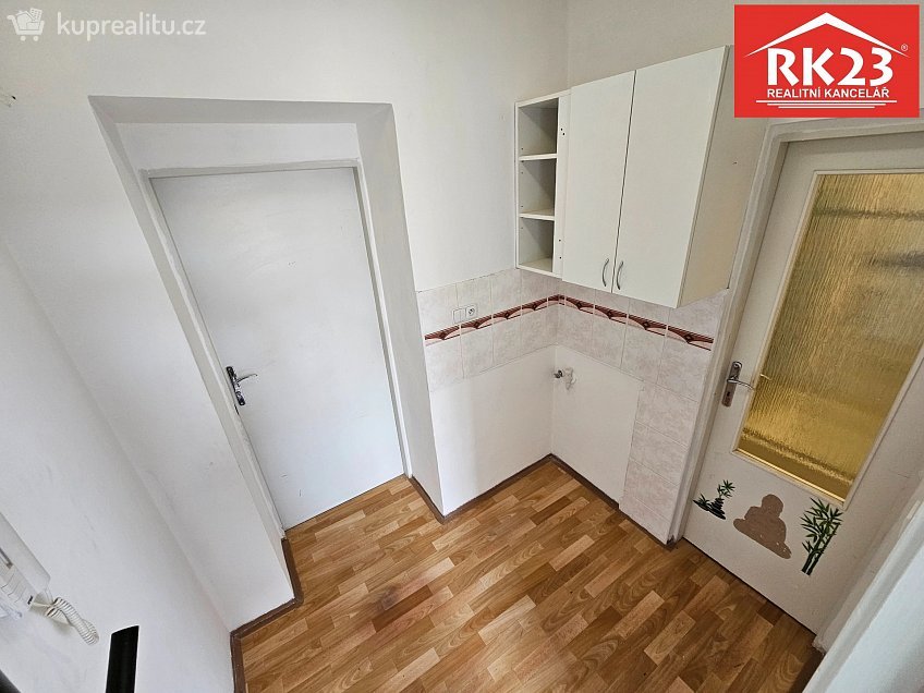 Pronájem bytu 1+kk 20 m^2 Hlavní třída 277, Mariánské Lázně 