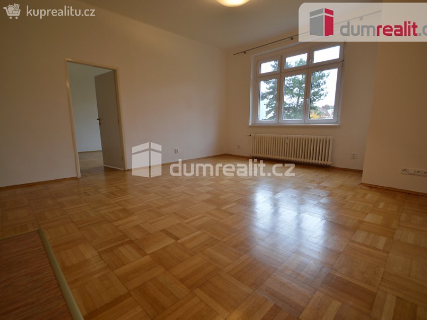 Pronájem bytu 2+kk 67 m^2 Na Dionysce, Praha 6 