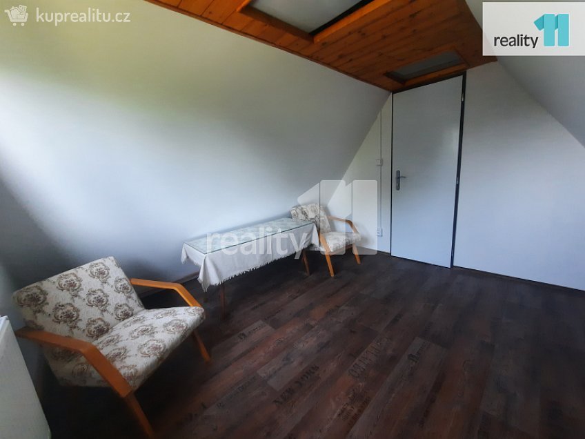 Pronájem  chaty 40 m^2 U obce, Praha 12 