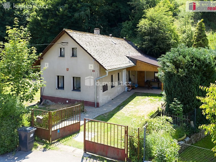Prodej  rodinného domu 75 m^2 Stránka, Stránka 