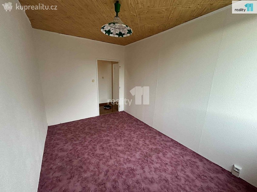Pronájem bytu 2+kk 42 m^2 Stankovského, Čelákovice 