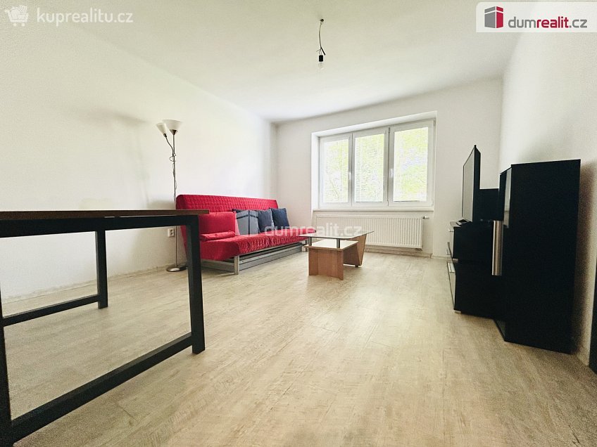 Pronájem bytu 3+kk 54 m^2 Severní, Vlašim 