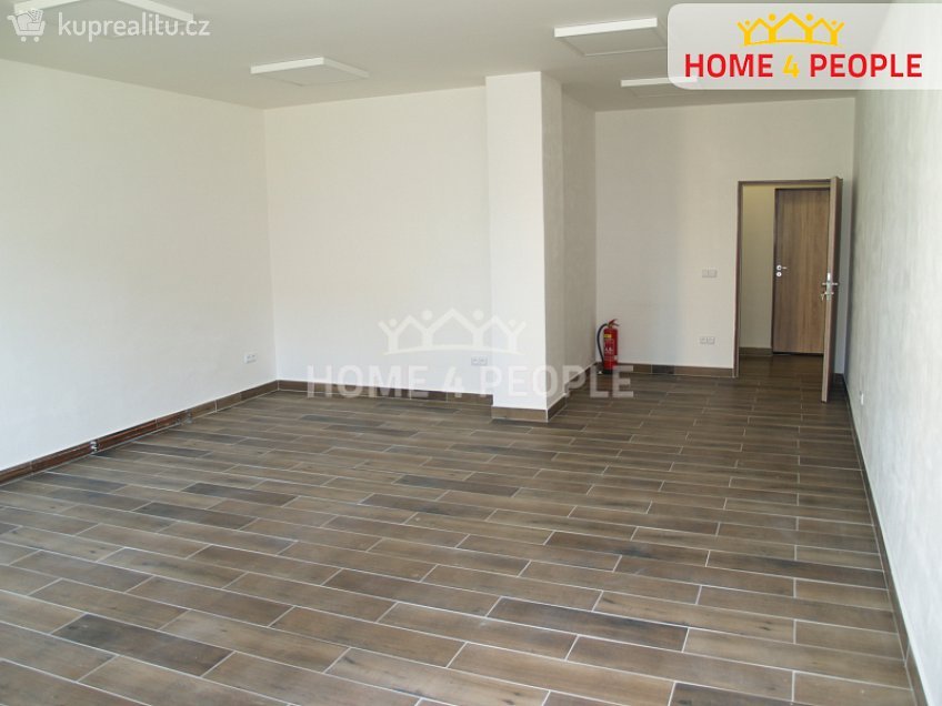 Pronájem  obchodních prostor 21 m^2 Školní, Chodov 