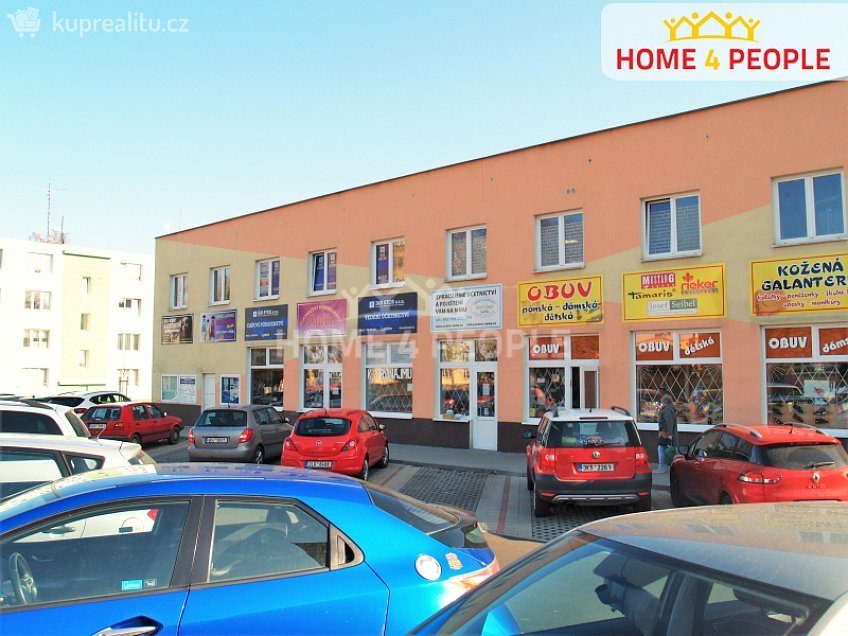 Pronájem  obchodních prostor 21 m^2 Školní, Chodov 