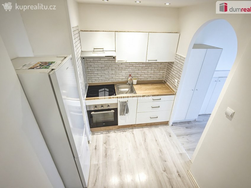 Pronájem bytu 2+kk 39 m^2 Kojetická, Neratovice 