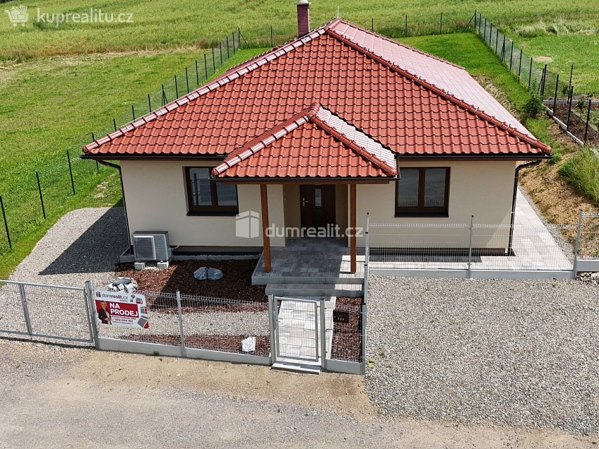 Prodej  rodinného domu 131 m^2 Libež, Libež 