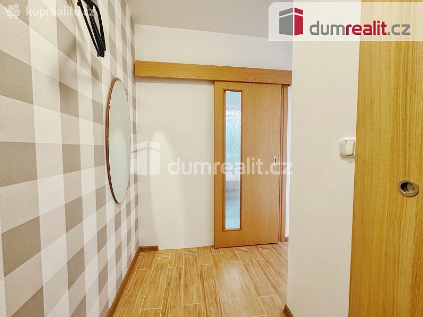 Pronájem bytu 2+kk 40 m^2 Dukelská, Litoměřice 
