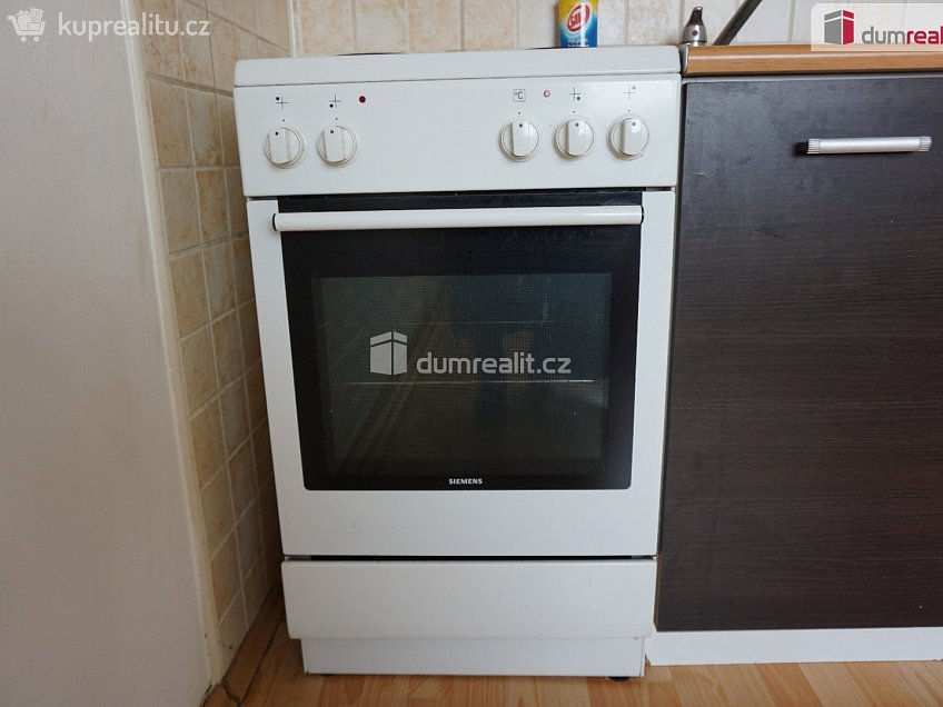 Pronájem bytu 1+1 36 m^2 Lipová, Jílové 
