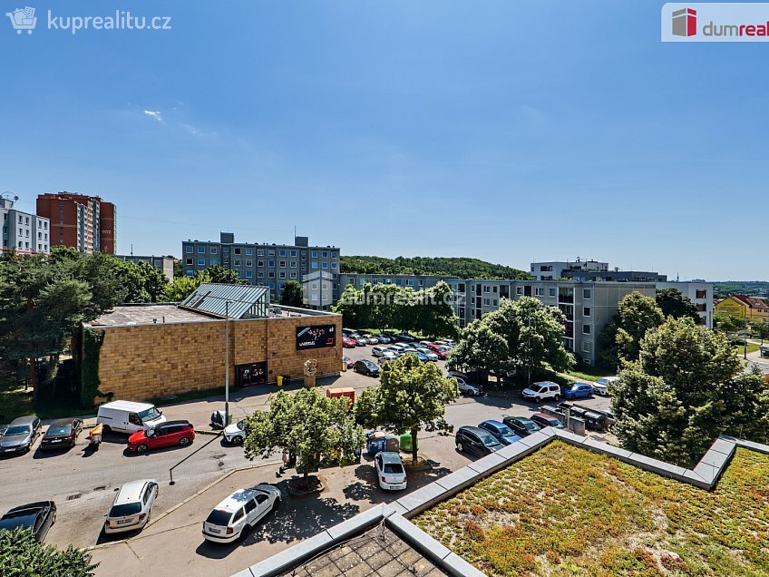 Pronájem bytu 2+kk 43 m^2 Kardašovská, Praha 14 