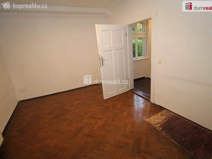 Pronájem  rodinného domu 140 m^2 Havlíčkova, Kraslice 