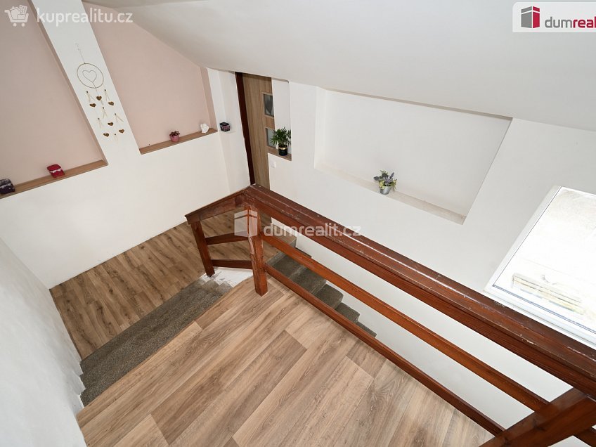 Prodej  rodinného domu 130 m^2 Žižkova, Veltrusy 
