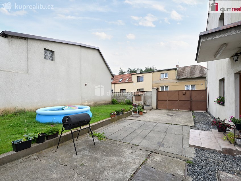 Prodej  rodinného domu 130 m^2 Žižkova, Veltrusy 