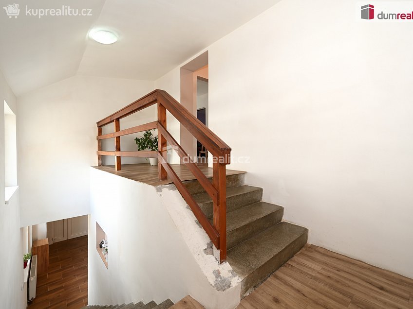 Prodej  rodinného domu 130 m^2 Žižkova, Veltrusy 