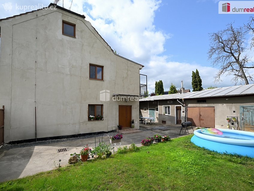 Prodej  rodinného domu 130 m^2 Žižkova, Veltrusy 