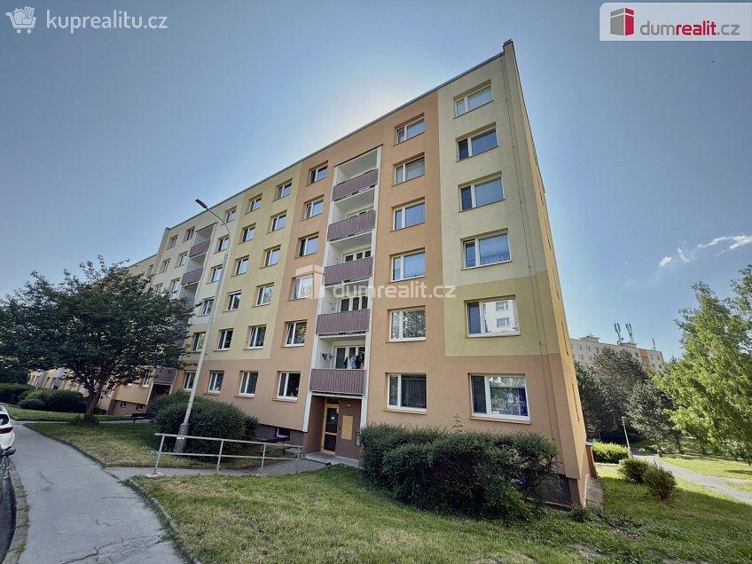 Pronájem bytu 1+1 35 m^2 Peškova, Ústí nad Labem 