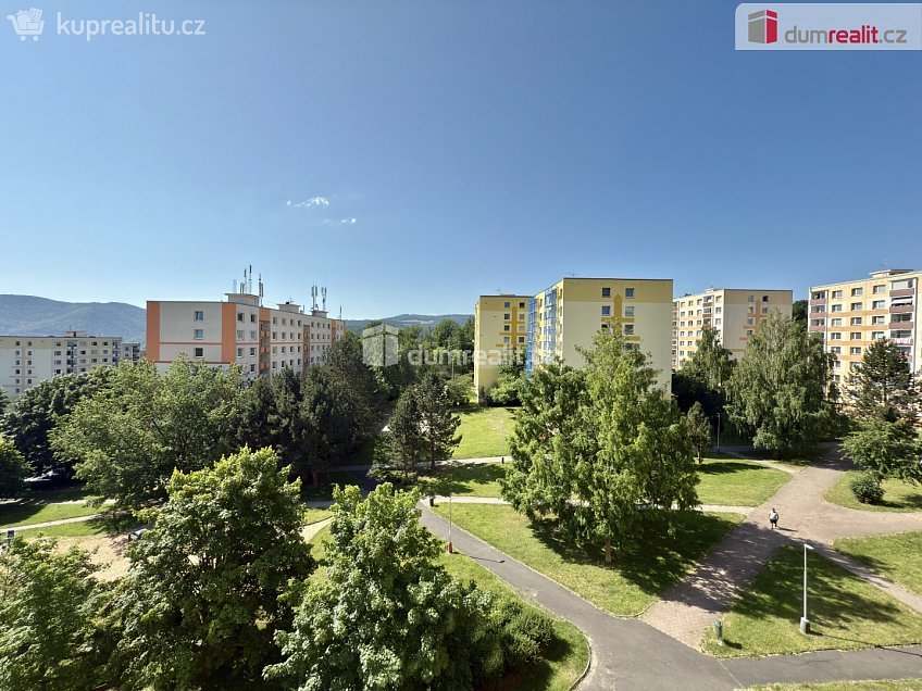 Pronájem bytu 1+1 35 m^2 Peškova, Ústí nad Labem 