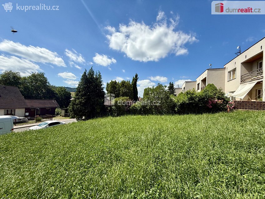 Prodej  stavebního pozemku 728 m^2 Mikoláše Alše, Semily 