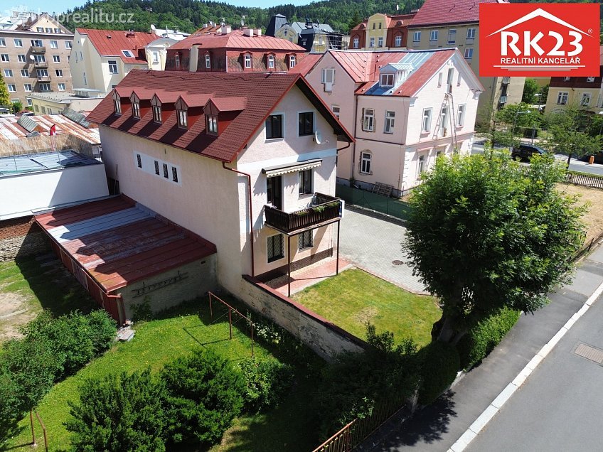 Prodej  rodinného domu 941 m^2 Hlavní třída 613, Mariánské Lázně 