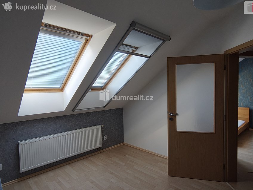 Prodej  rodinného domu 135 m^2 Na Výsluní, Jirny 