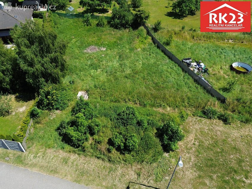 Prodej  stavebního pozemku 890 m^2 Trstěnice, Trstěnice 