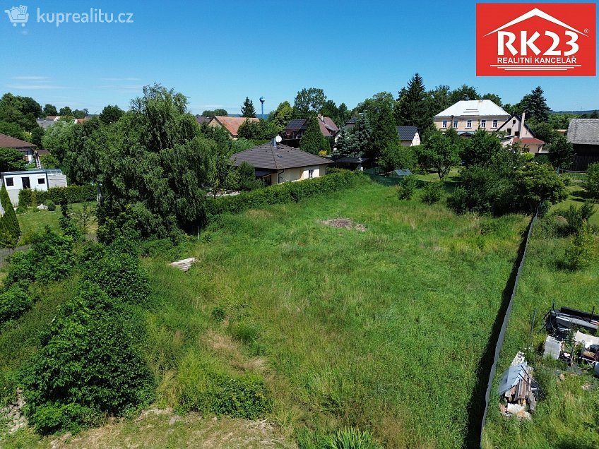 Prodej  stavebního pozemku 890 m^2 Trstěnice, Trstěnice 