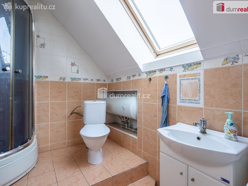 Prodej  rodinného domu 220 m^2 Loucká, Loucká 