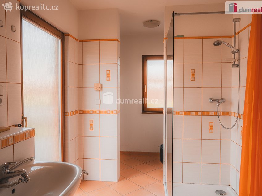 Prodej  rodinného domu 145 m^2 Slunečná, Ondřejov 