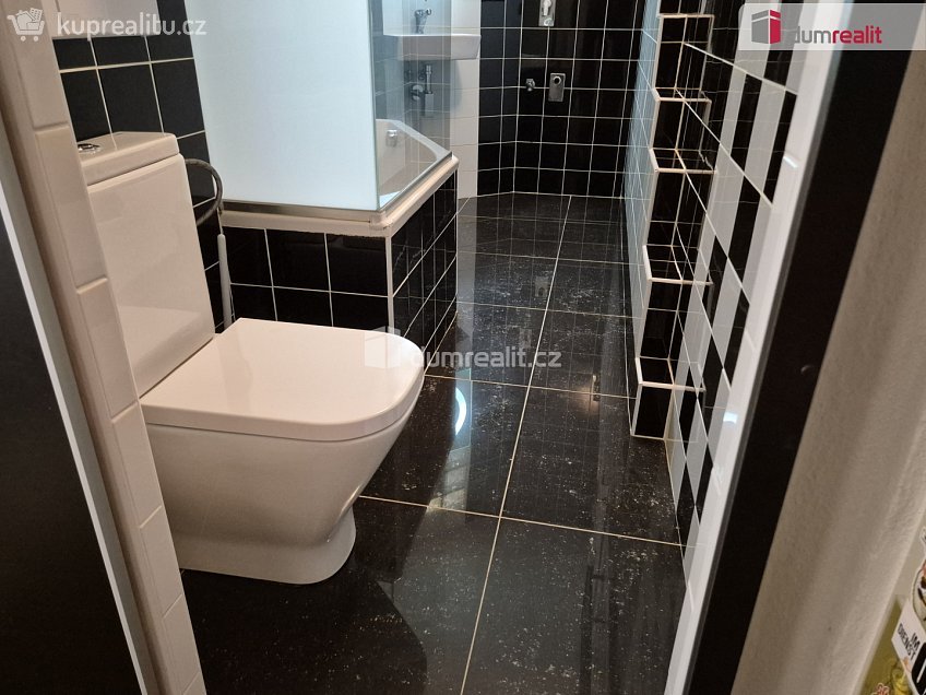 Prodej bytu 2+1 60 m^2 Na Vyhlídce, Kaplice 